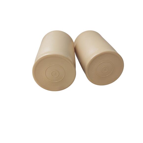 Vintage Tupperware Gold Yellow Kids Juice Tumbler Cups Set Of 2 Made In Usa - Picture 3 of 3